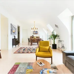 Luxury By Myplaceforyou, Very Quiet, Close To Time Out Market Appartement