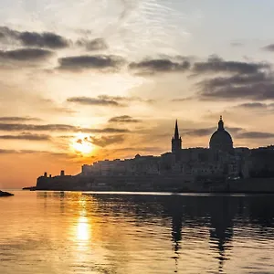 3-bedroom Retreat , Sliema Malta