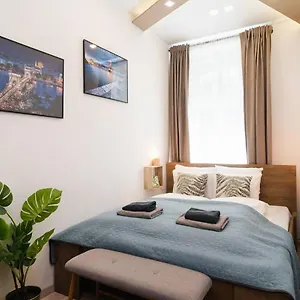 Perfect Place In The Heart Of Downtown Hébergement de vacances Budapest